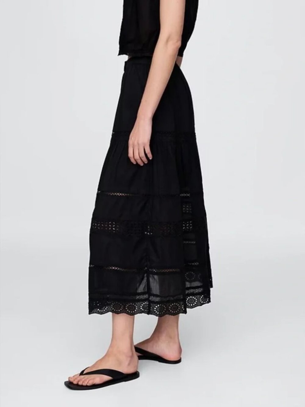 GAP Black Tiered Lace-Trim Maxi Skirt - Picture 3 of 3